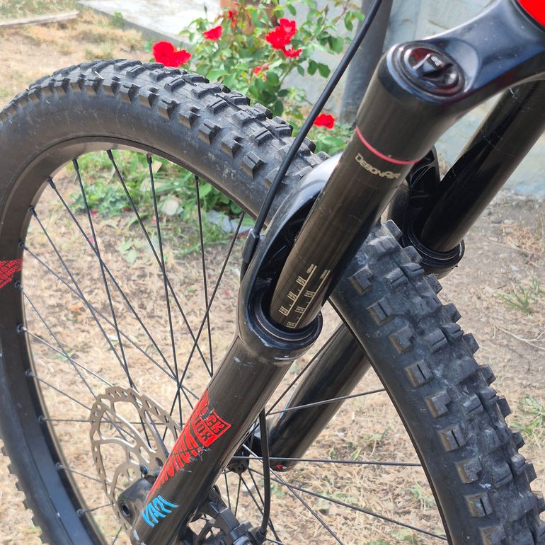 Used Mondraker Foxy 29 2019 2019 Mountainbike, Red, 29 — image 13 of 19