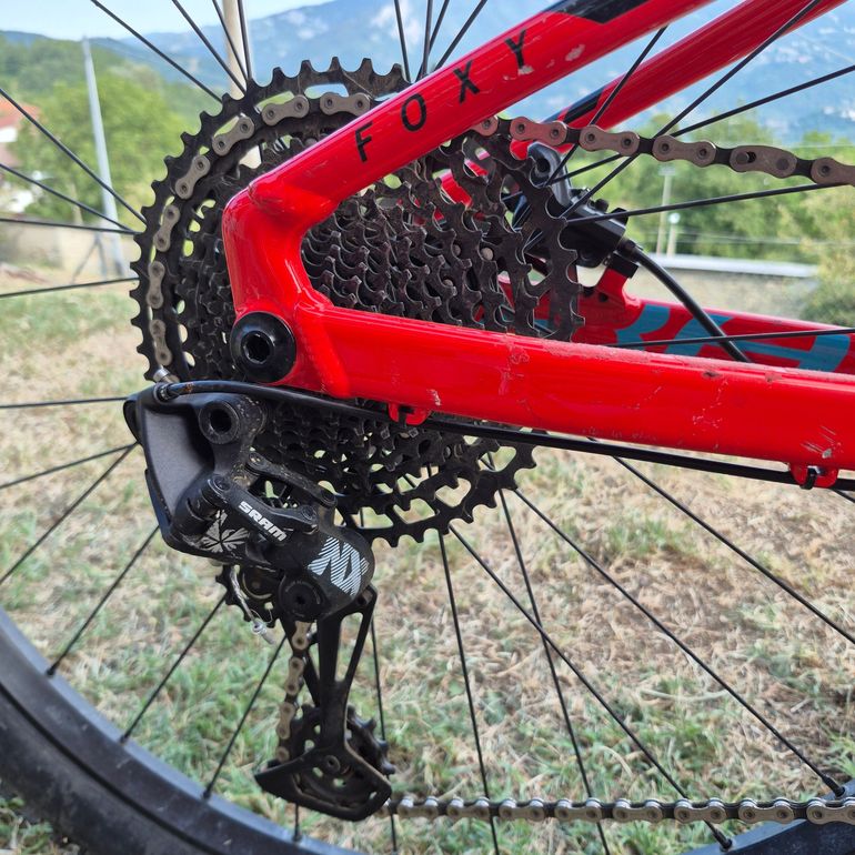 Used Mondraker Foxy 29 2019 2019 Mountainbike, Red, 29 — image 4 of 19