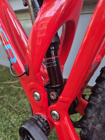 Used Mondraker Foxy 29 2019 2019 Mountainbike, Red, 29 — image 10 of 18