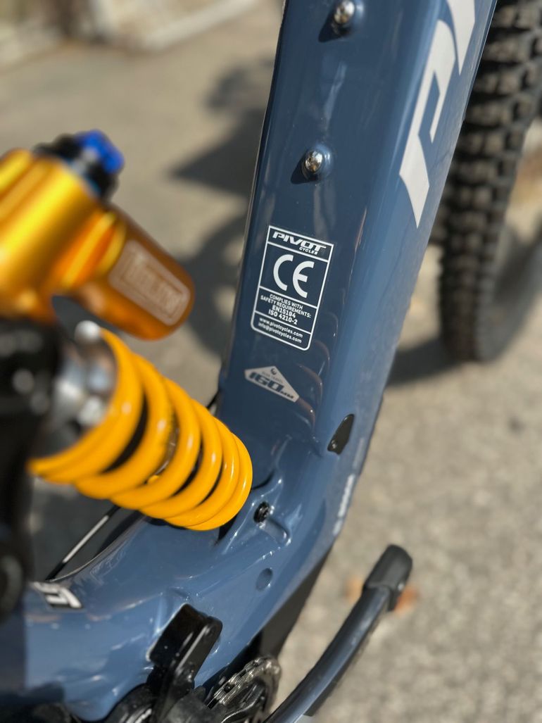 Brugt Pivot Shuttle LT 2025 Ohlins Edition 2025 Mountainbike — billede 13 af 15