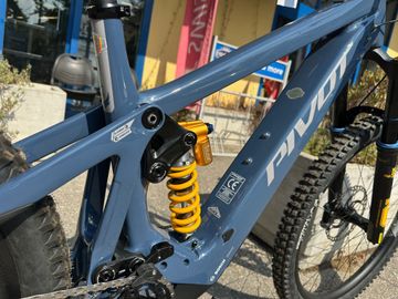 Brugt Pivot Shuttle LT 2025 Ohlins Edition 2025 Mountainbike — billede 5 af 15