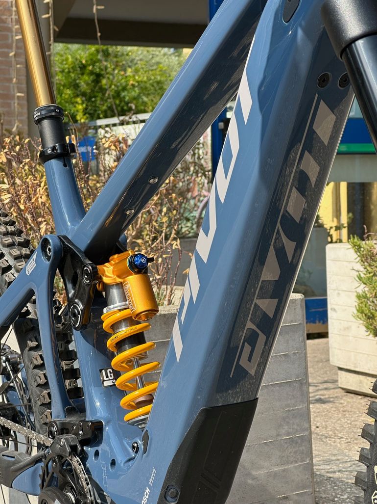 Brugt Pivot Shuttle LT 2025 Ohlins Edition 2025 Mountainbike — billede 3 af 15