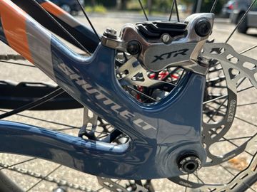 Brugt Pivot Shuttle LT 2025 Ohlins Edition 2025 Mountainbike — billede 14 af 15