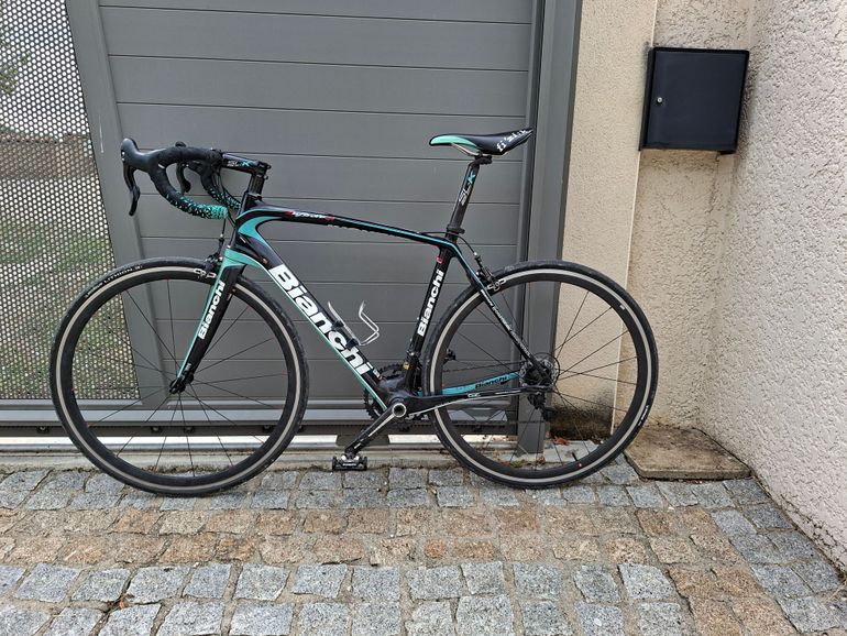 【美品】BIANCHI Infinito Campagnolo Athena BIANCHI Infinito Campagnolo Athena 美品】BIANCHI Infinito