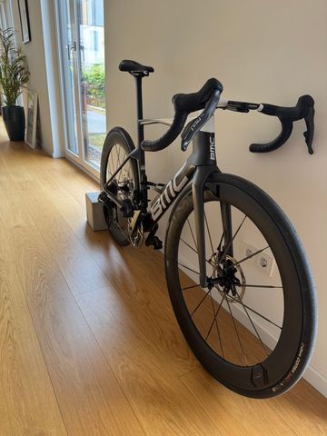 Brugt BMC Teammachine R 01 ONE 2024 2024 Road & Gravel — billede 4 af 5