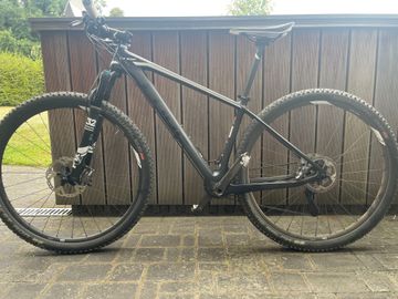 Brugt Cube Elite Race Blackline 29“ Carbon 2018 MTB