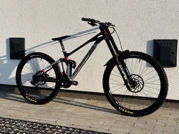 Used Mondraker Summum SRAM GX DH 2021 Mountainbike, Black, Mixed — image 5 of 19