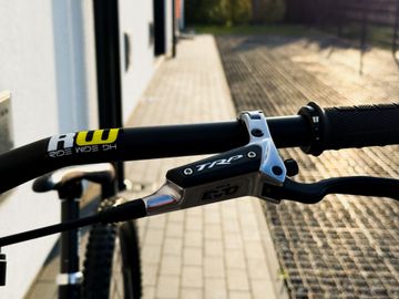 Used Mondraker Summum SRAM GX DH 2021 Mountainbike, Black, Mixed — image 14 of 19