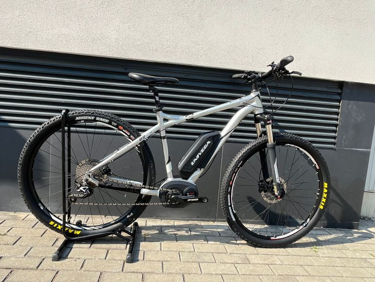 Used Univega Summit 3.0 2018 Mountainbike — image 1 of 17