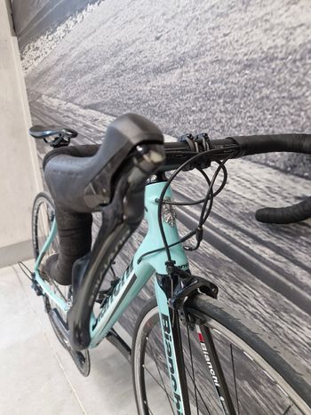 Used Bianchi Intenso Dura Ace 11v 2018 Road & Gravel, Green — image 5 of 9