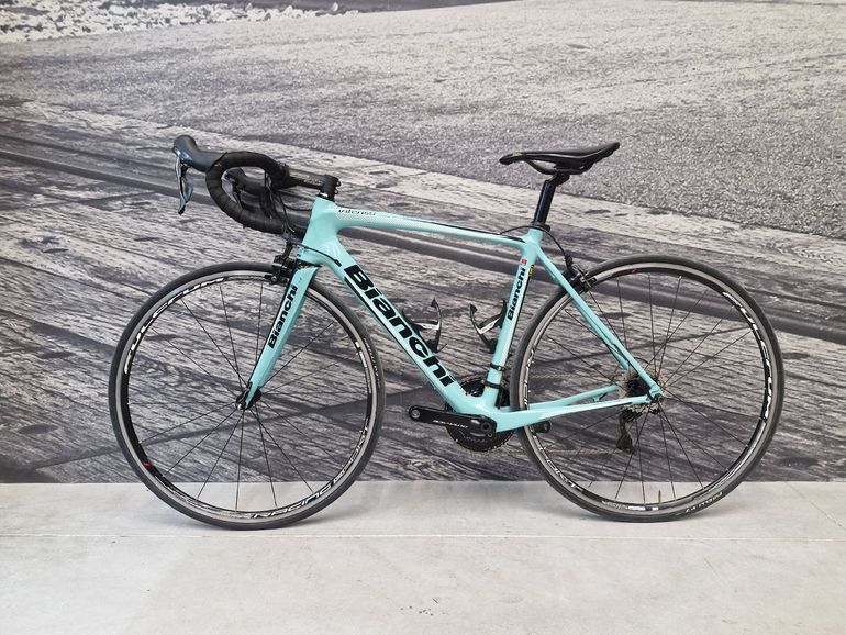 Used Bianchi Intenso Dura Ace 11v 2018 Road & Gravel, Green — image 7 of 9