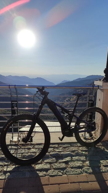 Tweedehands Yamaha YDX-Moro PRO 2024 2024 Mountainbike — afbeelding 2 van 6