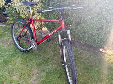 Gebrauchtes Kona Hahanna 2012 Mountainbike, Rot — Bild 3 von 12