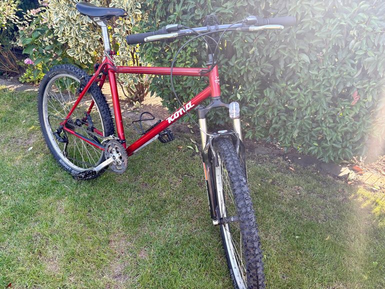 Gebrauchtes Kona Hahanna 2012 Mountainbike, Rot — Bild 3 von 12