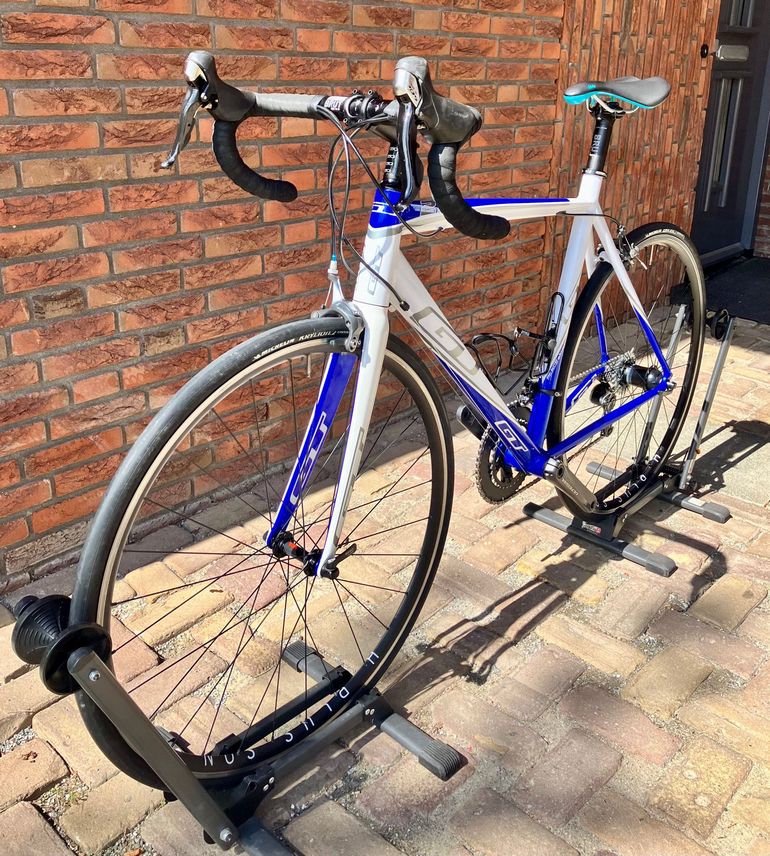 Used GT 2 Series 2010 Road & Gravel, Blue — image 3 of 28