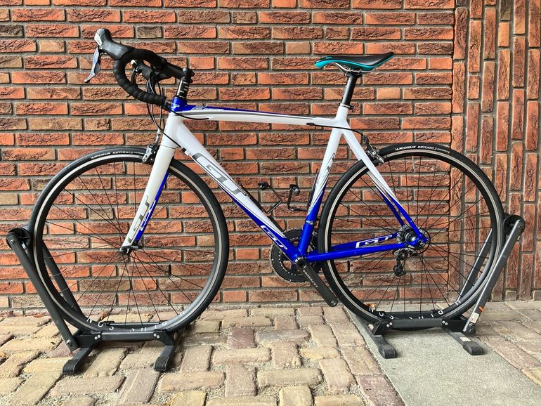 Used GT 2 Series 2010 Road & Gravel, Blue — image 17 of 28