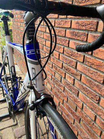 Used GT 2 Series 2010 Road & Gravel, Blue — image 18 of 28
