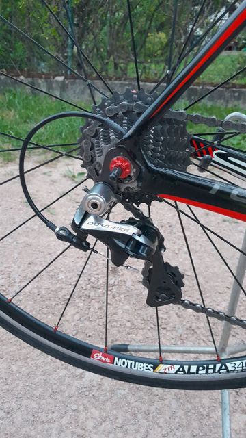 Used Specialized Tarmac Shimano Dura Ace 2014 Road & Gravel, Black — image 4 of 12