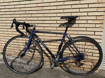 Gebrauchtes Trek Composite 2300 2000 Road & Gravel, Violett — Bild 3 von 6