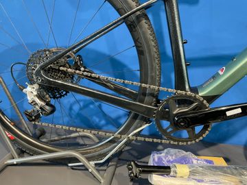 Brugt Giant Revolt X Advanced Pro 2 2023 2023 Road & Gravel — billede 2 af 5
