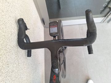 Tweedehands Scott Foil 10 disc 2019 2019 Road & Gravel — afbeelding 4 van 6