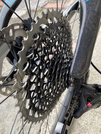 Used RDR Deus 2.0 2022 Mountainbike — image 19 of 25