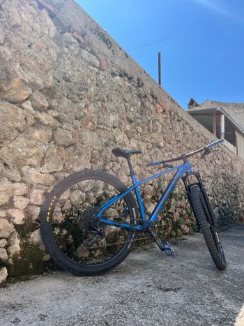 Used Trek X-caliber SRAM GX DH 2020 Mountainbike, Blue, 29 — image 1 of 5