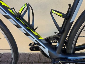 Used Scott Addict 10 2017 2017 Road & Gravel, Black — image 11 of 13
