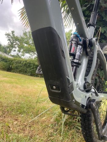 Used Pivot SHUTTLE SL Ride SLX/XT 2024 2024 Mountainbike, Light Gray, 29 — image 12 of 13