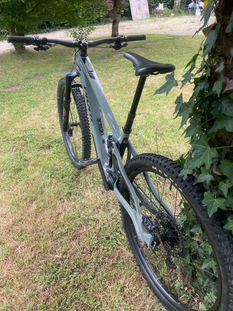 Used Pivot SHUTTLE SL Ride SLX/XT 2024 2024 Mountainbike, Light Gray, 29 — image 9 of 13