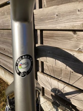 Used BMC Roadmachine 01 THREE 2018 2018 Road & Gravel — image 5 of 9