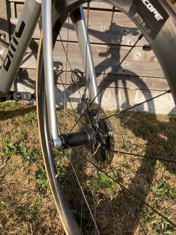 Used BMC Roadmachine 01 THREE 2018 2018 Road & Gravel — image 9 of 9