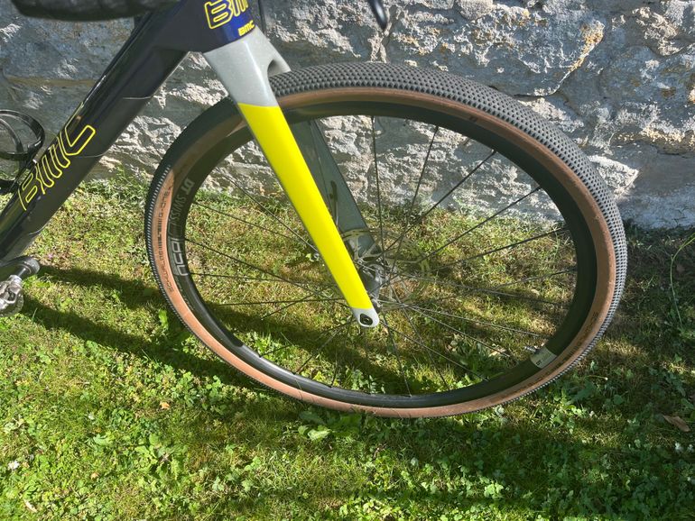 Used BMC Urs SRAM Rival 2023 Road & Gravel, Blue — image 2 of 4