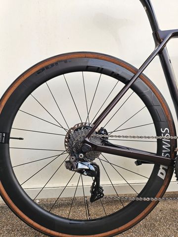 Brugt Canyon Endurace CF SLX 9 Di2 2023 2023 Road & Gravel — billede 3 af 7