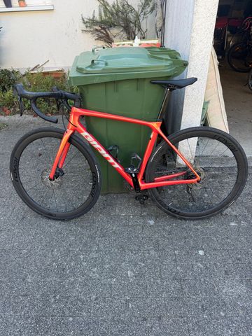 Giant TCR Advanced Disc 1+ Pro Compact 2024 2024 Road & Gravel de segunda mano