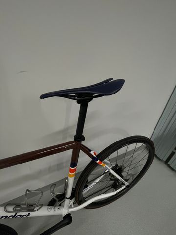 Used Standert Triebwerk Shimano Ultegra Di2 (12 Speed) 2024 Road & Gravel, White — image 6 of 8