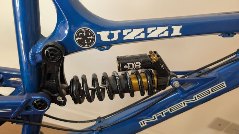 Used Intense Uzzi 2013 Mountainbike, Blue — image 9 of 16
