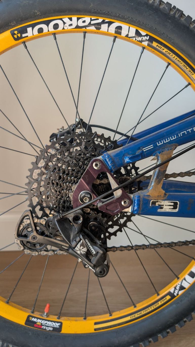 Used Intense Uzzi 2013 Mountainbike, Blue — image 4 of 16