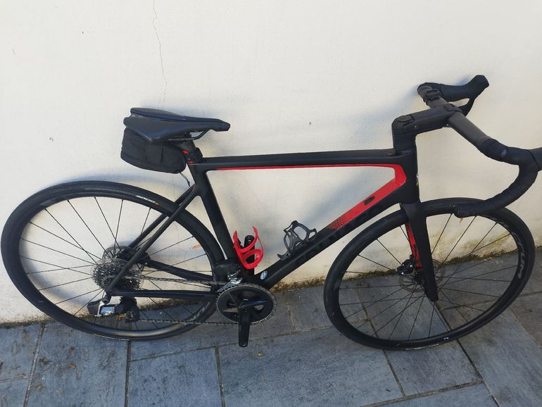 Colnago V3 SRAM Rival eTap AXS 2025