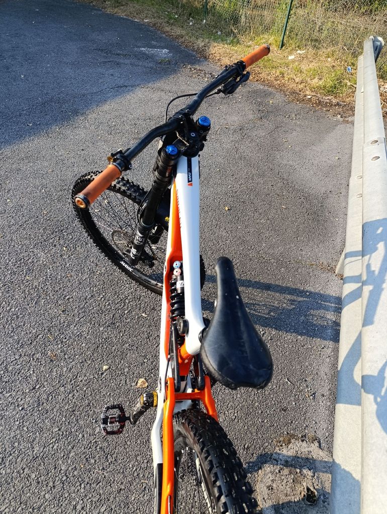 Brugt Saracen Myst Team 29 2020 2020 Mountainbike — billede 5 af 7