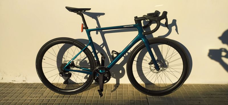 Used Cannondale Bicicleta Cannondale Supersix EVO Hi-MOD Disc Ultegra Di2 2023 Road & Gravel