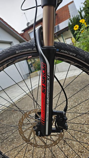 Stevens Mira 2017 Mountainbike usato, Nero — immagine 4 di 13