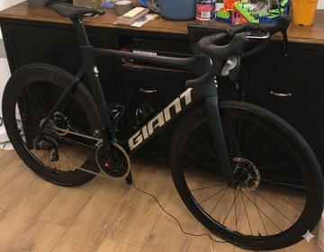 Used Giant Propel Advanced Pro Disc 1 2022 2022 Road & Gravel, Black — image 3 of 8