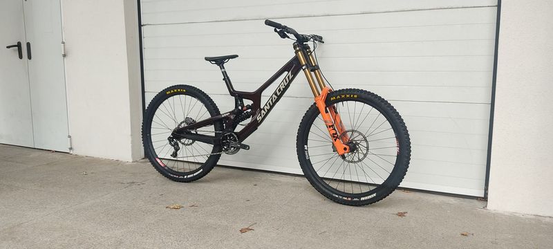 Used Santa Cruz V10 X01 29 / Carbon CC 2023 2023 MTB