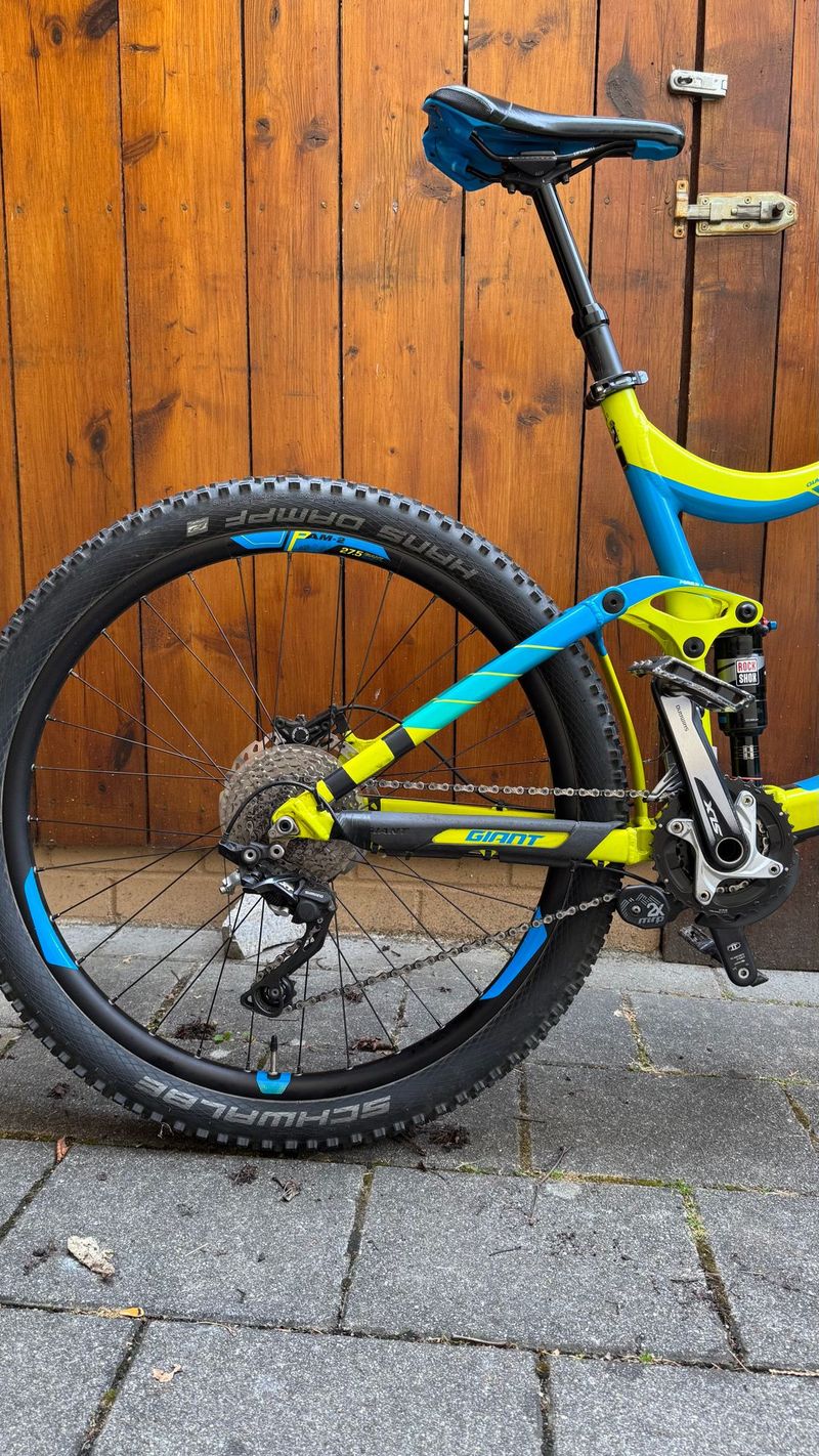 Used Giant Reign 27.5 2 2016 2016 Mountainbike, Green, 27.5 — image 4 of 5