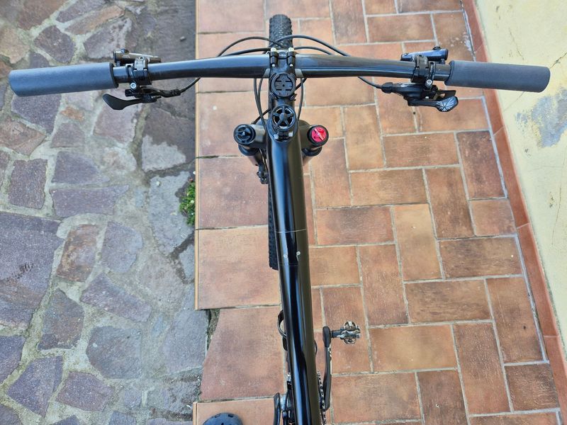 Specialized Epic Expert 2017 Mountainbike d'occasion — image 5 sur 11