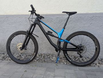 Used Canyon Torque CF 8.0 2018 2018 Mountainbike, Black, 27.5 (650B) — image 2 of 10