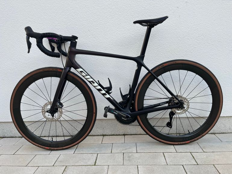Giant TCR Advanced Pro Disc 2021 2021 - Main Image