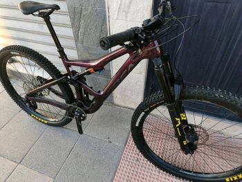 Gebrauchtes Orbea OCCAM M30 2023 2023 Mountainbike, Violett, 29 — Bild 7 von 9