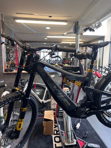 Käytetty Intense TAZER S 2023 2023 MTB